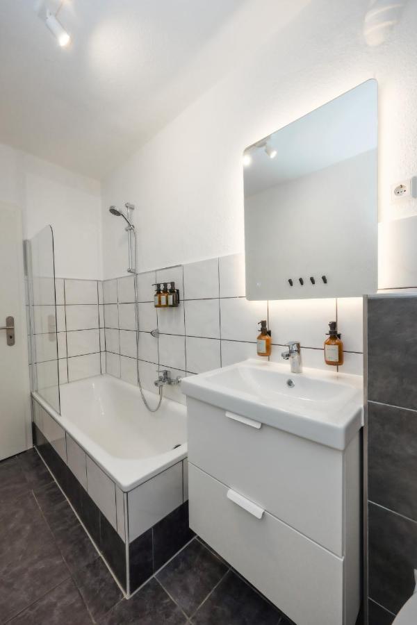 80Qm Luxurioese Designerwohnung Im Herzen Bochums Εξωτερικό φωτογραφία